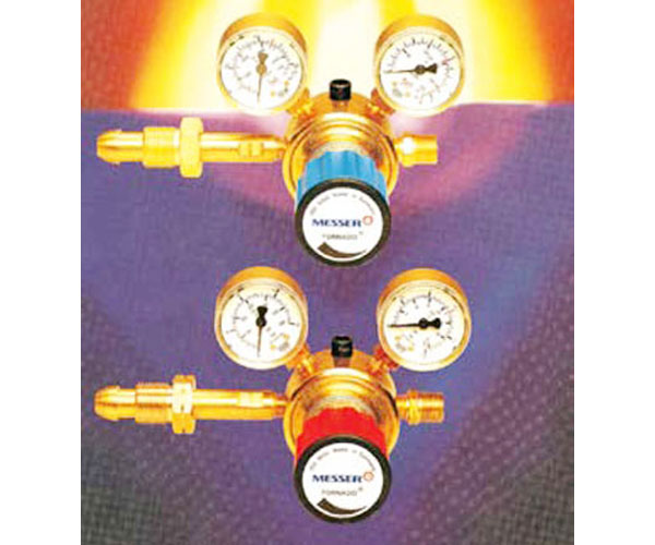 Pressure regulator valve