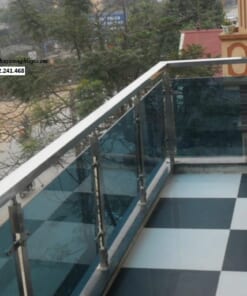 Glass banister