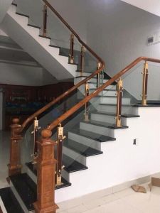 Glass stair