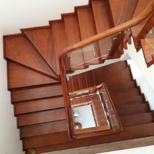 Glass stair