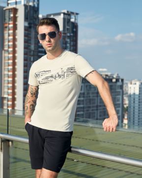 Men T-shirts