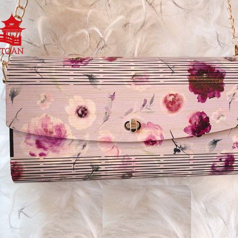 Wooden handbag