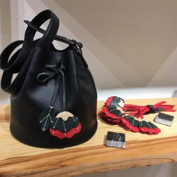 Fashion handbag