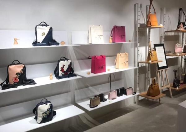 Fashion handbag
