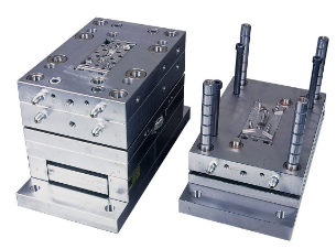 Plastic injection mould
