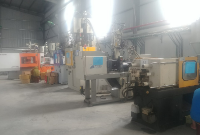 Manufacturing machine