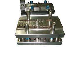 Stamping mould