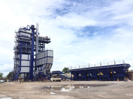 Asphalt mixing plant