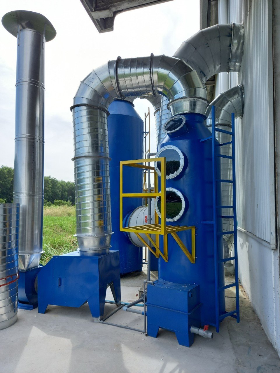 Exhaust gas treatment system
