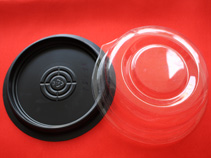 Household plastic tray