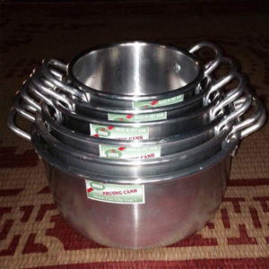 Set of 6 pots