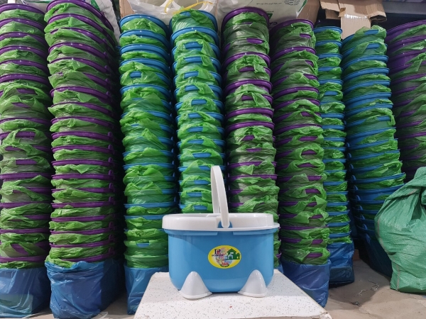 Floor cleaning mop & bucket set