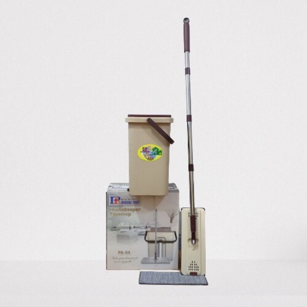 Floor cleaning mop & bucket set