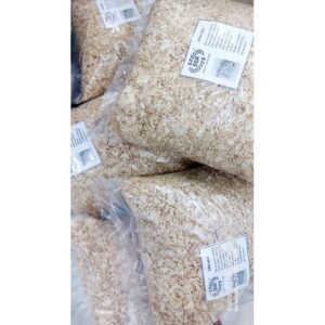 Wood shavings for animal bedding