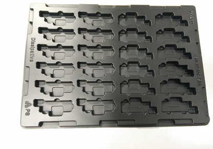Plastic tray