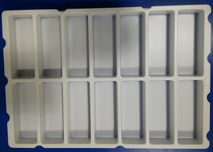 Plastic tray