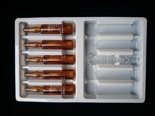 Medical plastic tray