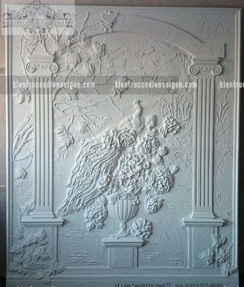 Decorative relief monuments
