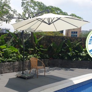 Round Eccentric Umbrella