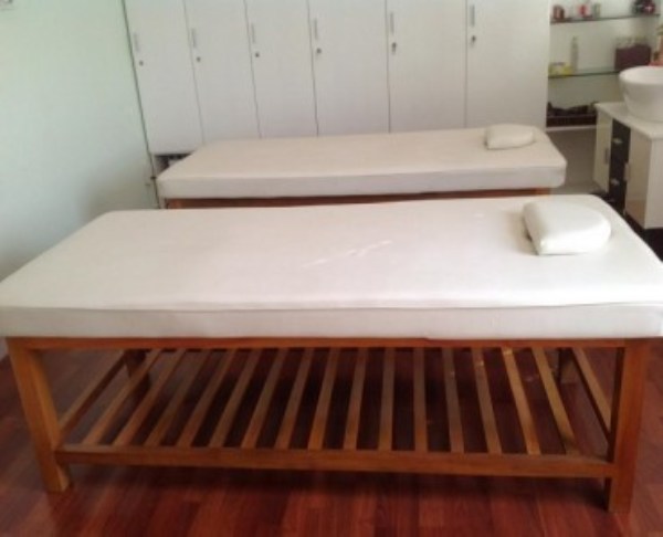 Spa bed