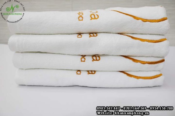 Body towel, hotel bath towel