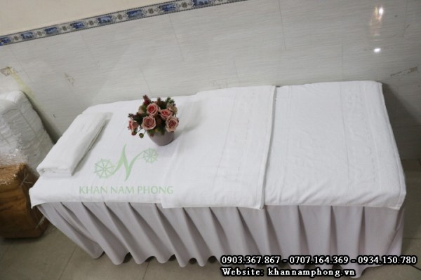 Spa bed towel