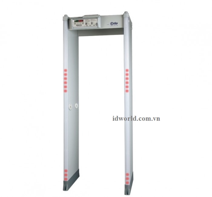 Metal detector gate