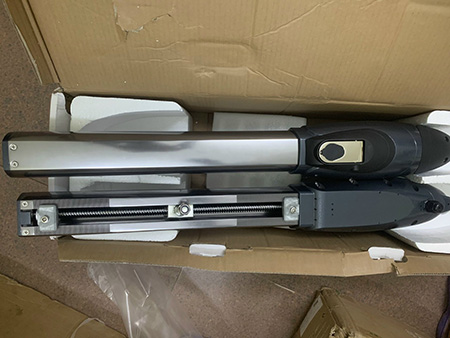 Swing gate motor