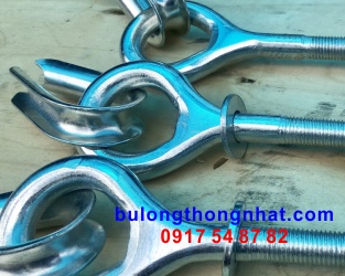 Eye bolt