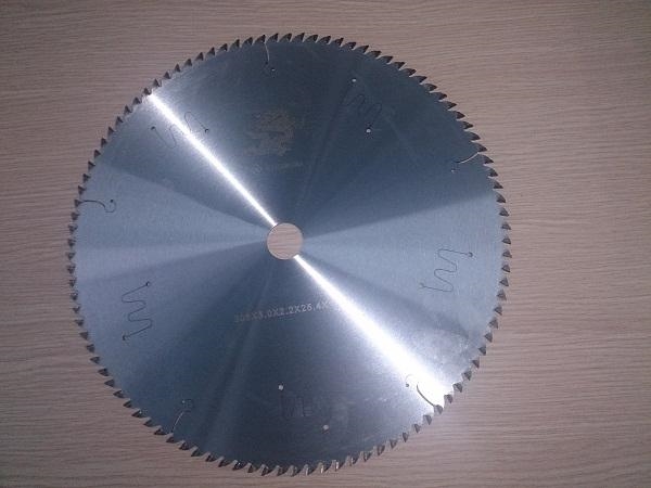 Yuehong saw blade