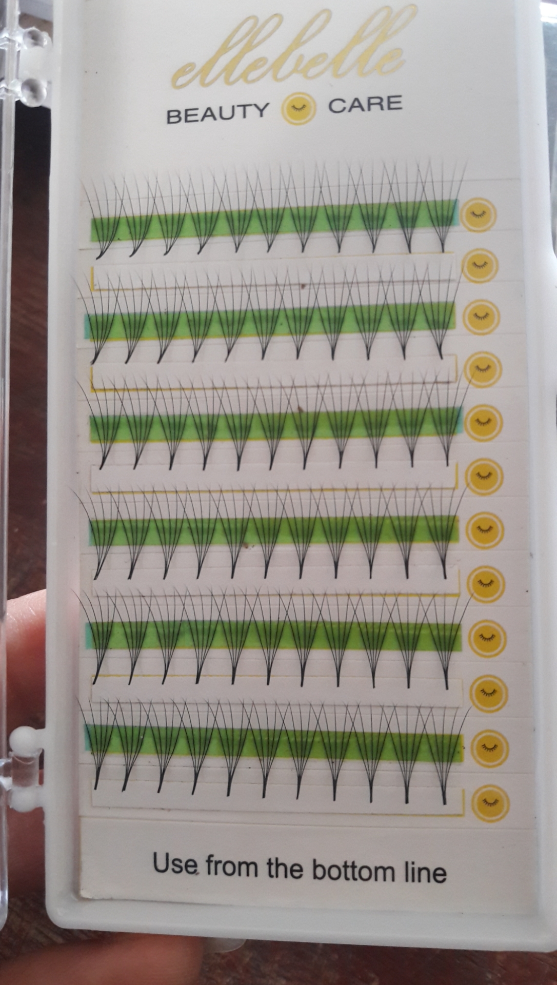 False eyelashes