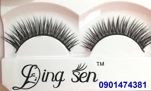 False eyelashes