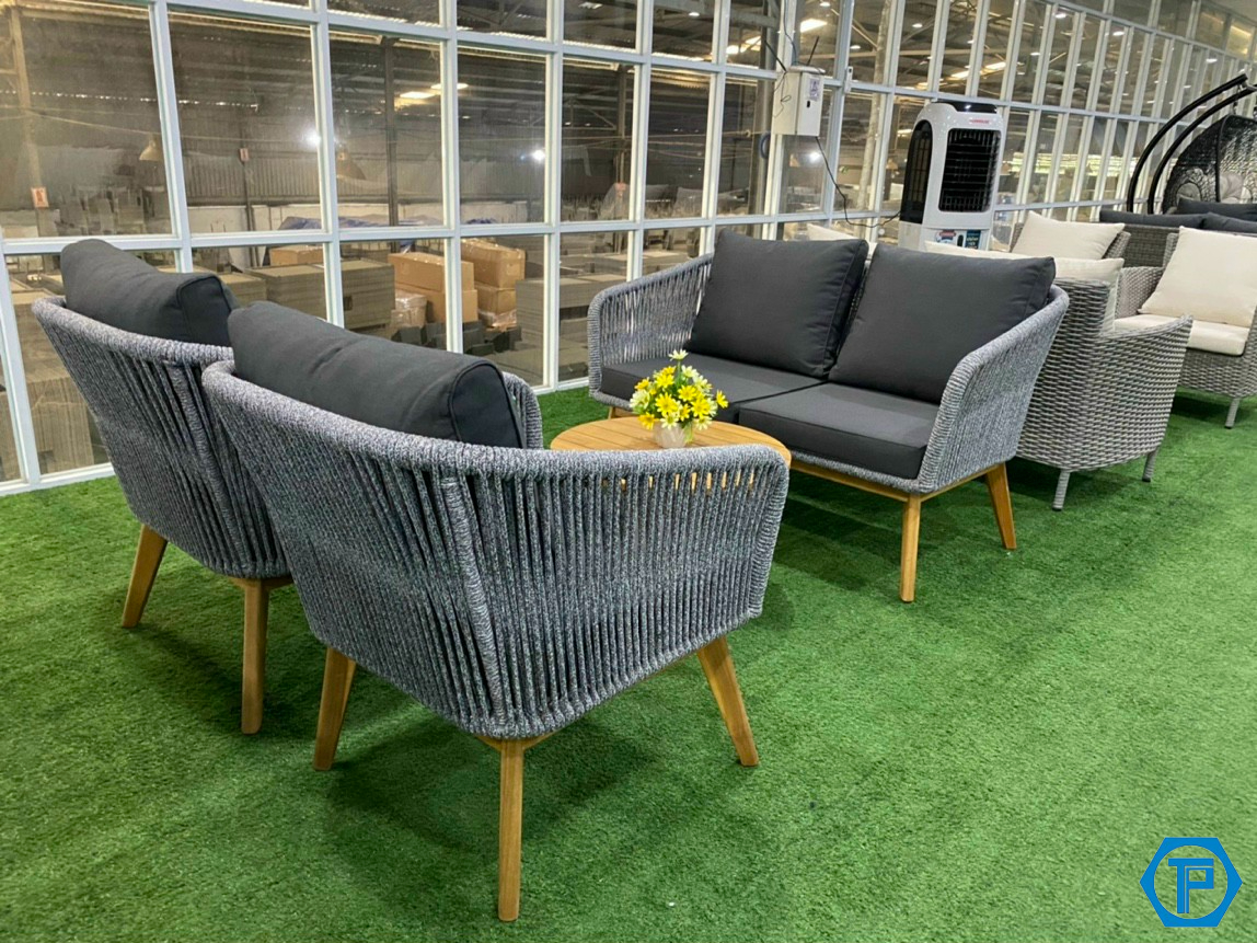 Outdoor poly rattan sofa