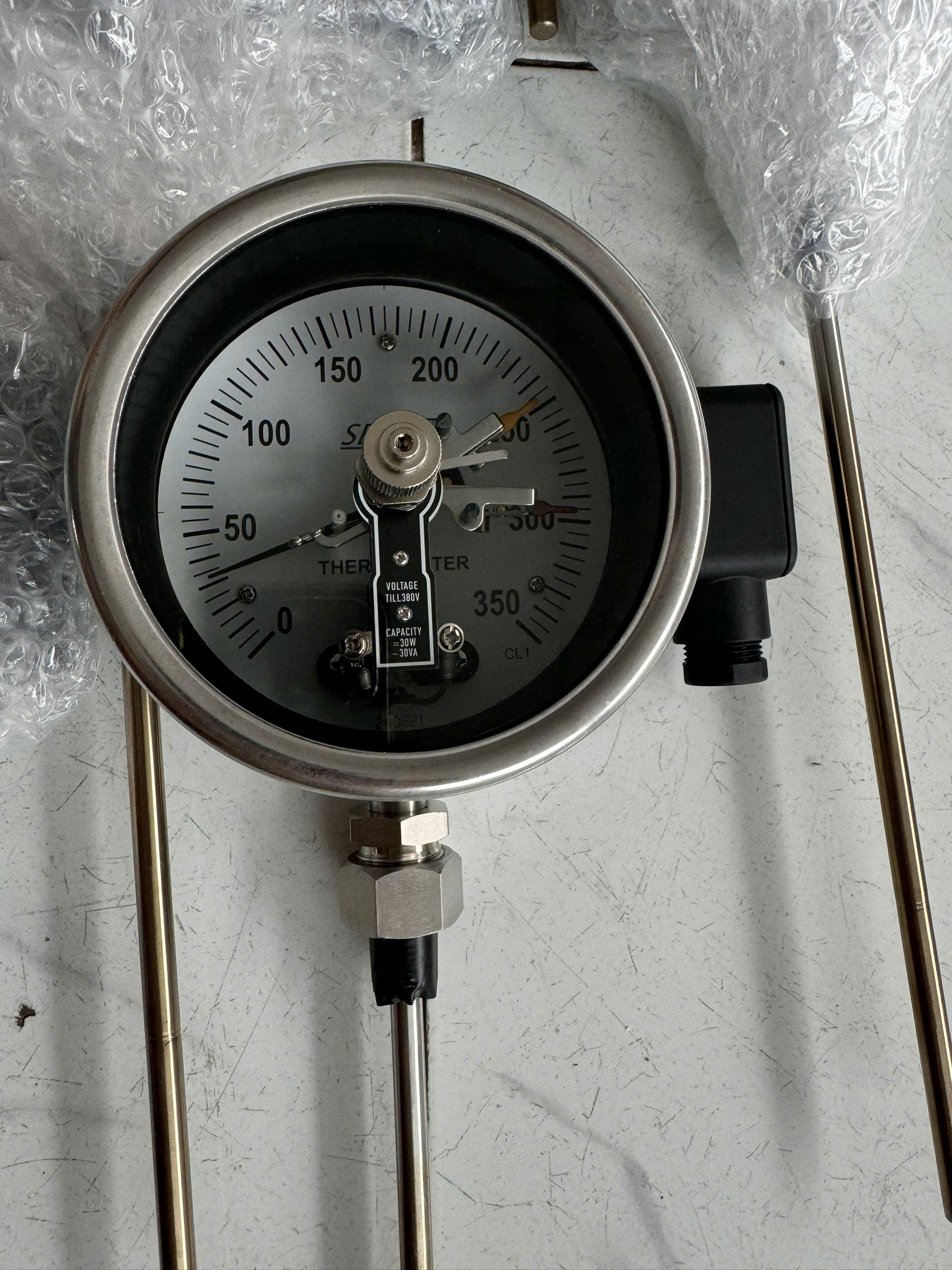 Temperature gauge