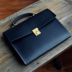 Mens leather briefcase
