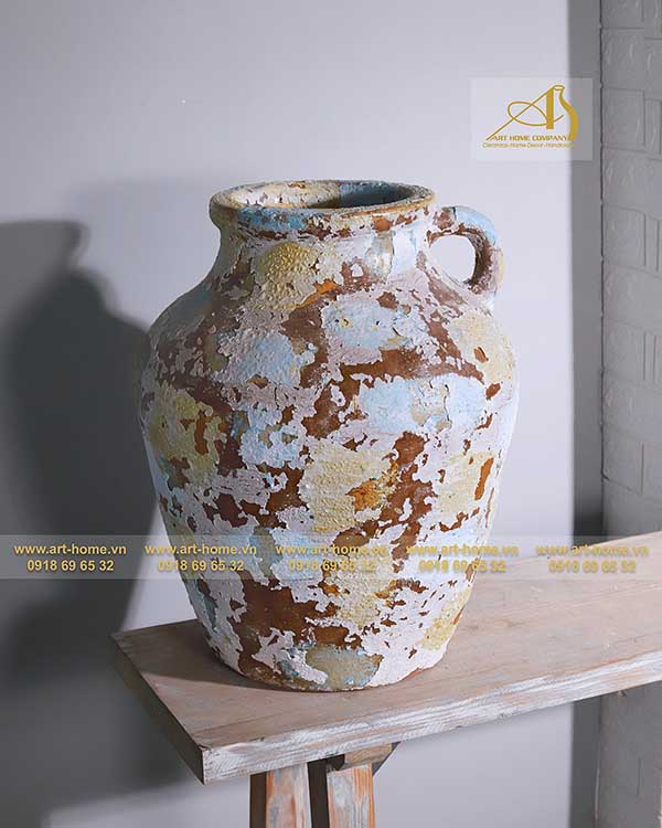 Indoor vases and pots