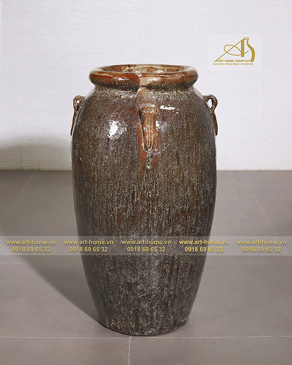 Glazed ceramic jars and pots