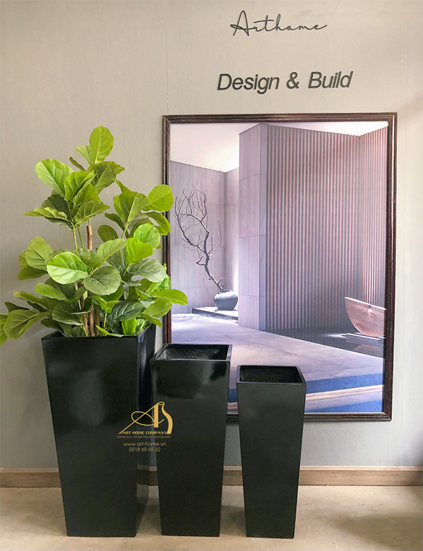 Polyester composite planter