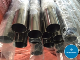 Stainless steel pipe