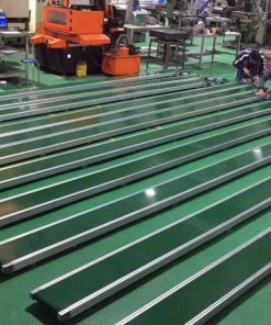 Assembly conveyor system