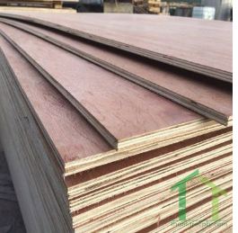 Packing plywood