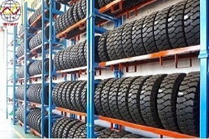 Tire for lifttruck