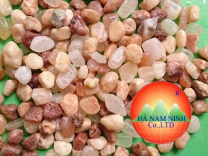 Quartz pebbles