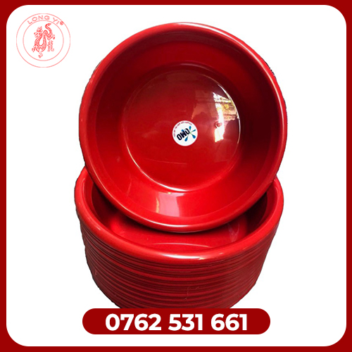 Plastic bucket