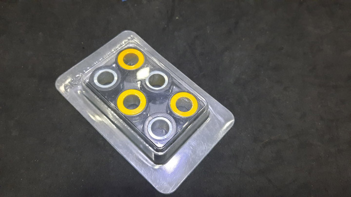 Formed plastic o-ring tray