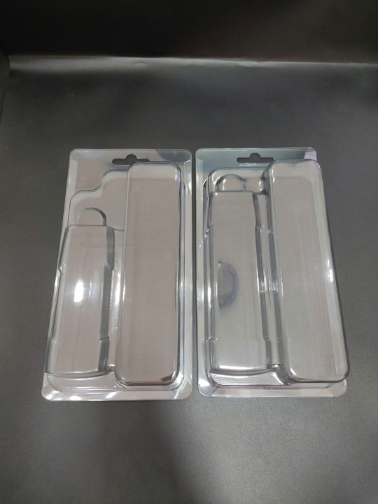 Formed plastic tool tray