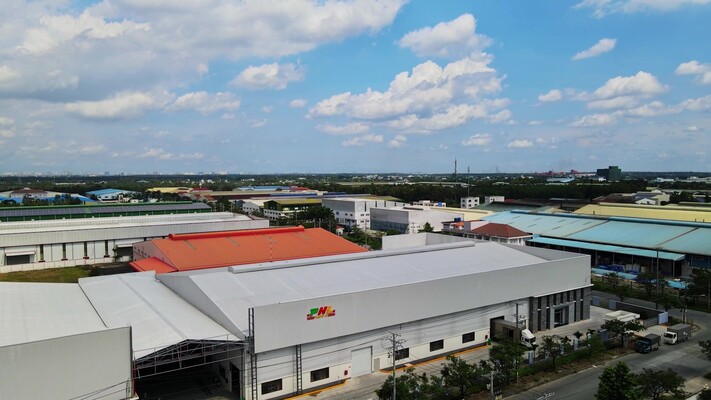 Staff and factory