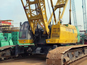 Sumitomo crawler crane