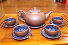 Ceramic tea set
