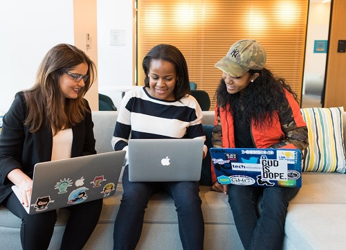 Study abroad advisory service